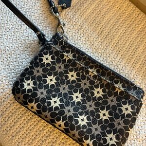 Coach Black and Cream Geometric Wristlet